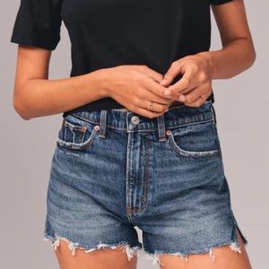 Abercrombie High Rise Mom Short